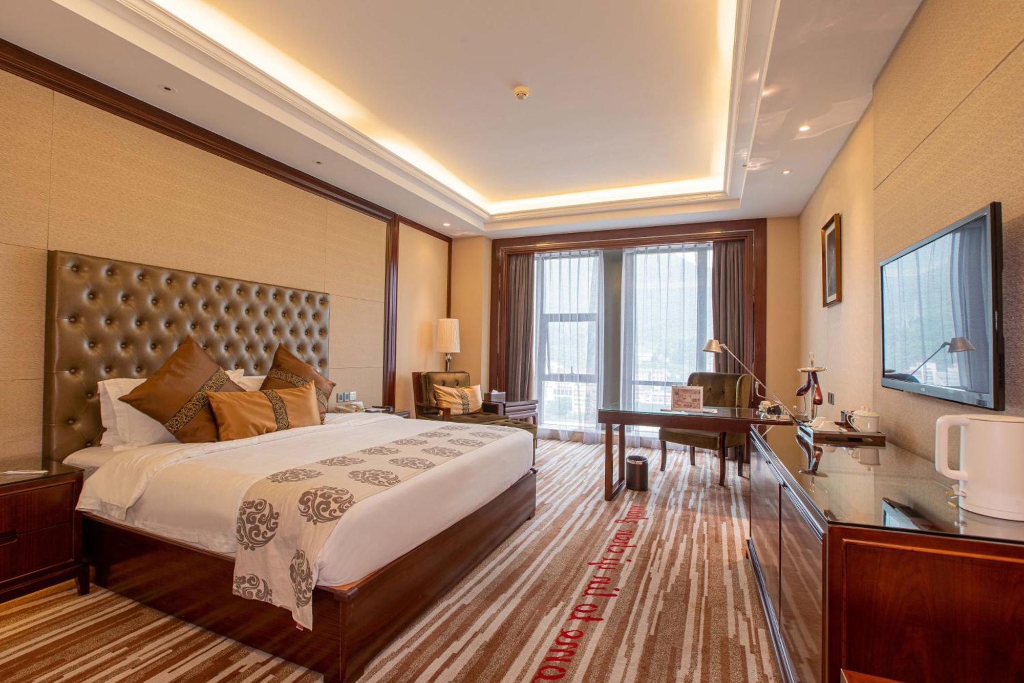 Wyndham Grand Plaza Royale Chenzhou Hotel Buitenkant foto
