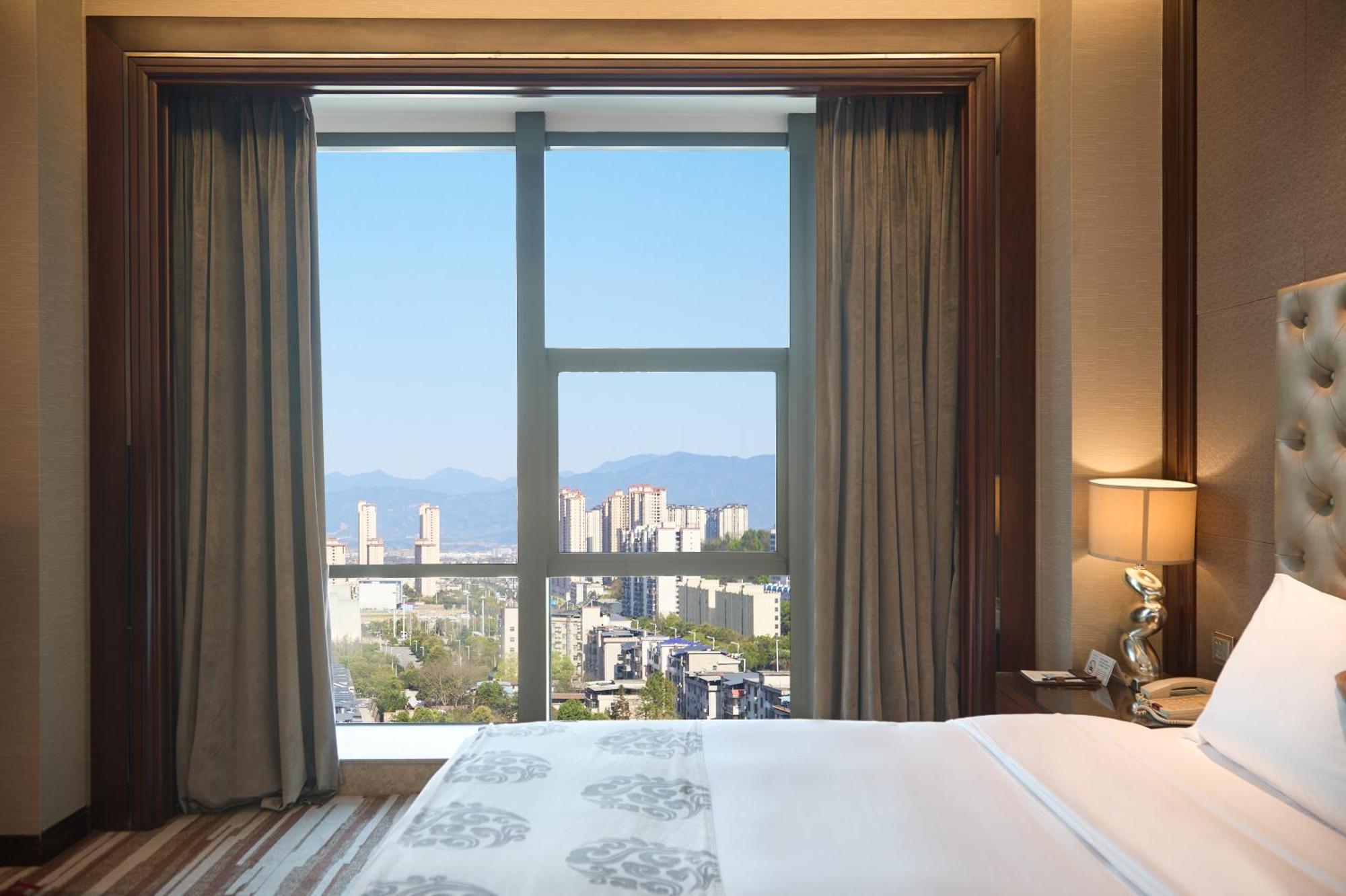 Wyndham Grand Plaza Royale Chenzhou Hotel Buitenkant foto